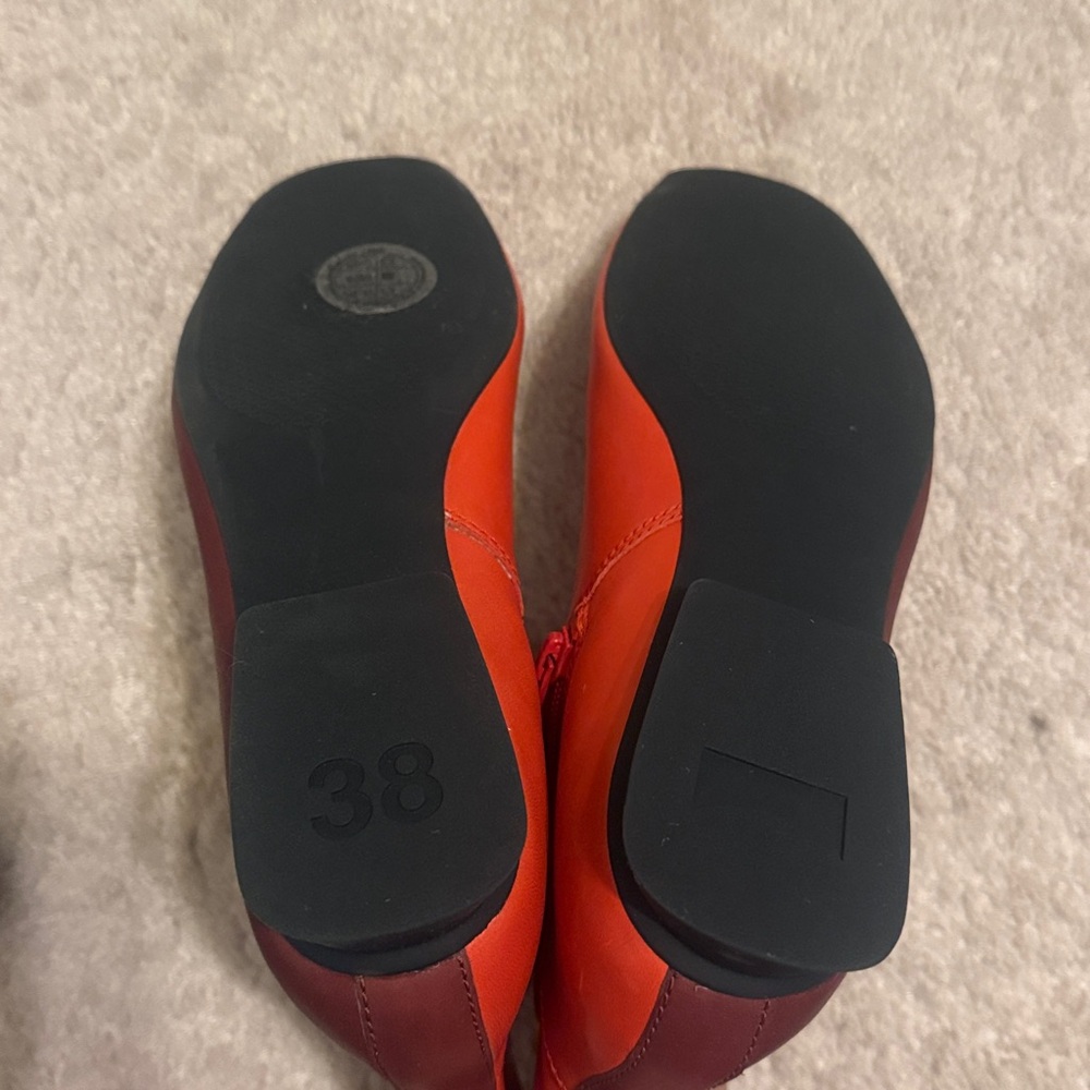 Camper TWINS Red and Burgundy Leather Ankle Boots - Picture 5 of 8